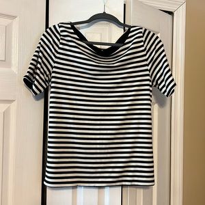 JCREW top